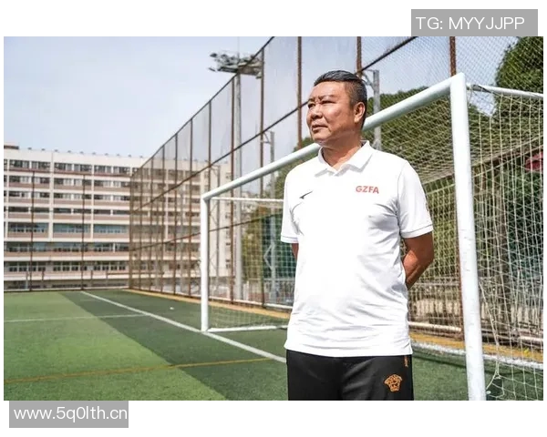 广州足球队的辉煌征程与突破时刻全景纪实